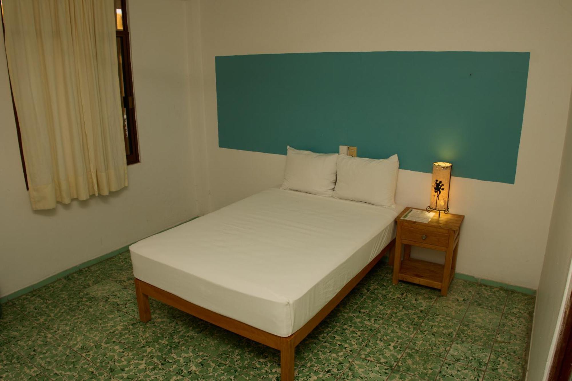 Hotel San Lorenzo Barra de Navidad Dış mekan fotoğraf