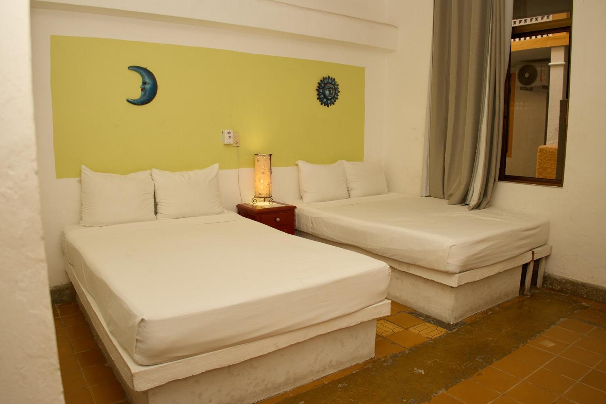 Hotel San Lorenzo Barra de Navidad Dış mekan fotoğraf