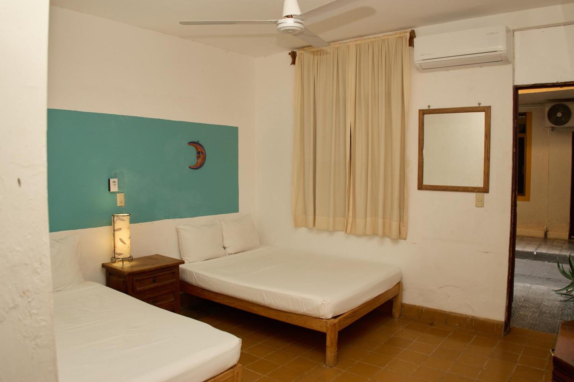 Hotel San Lorenzo Barra de Navidad Dış mekan fotoğraf