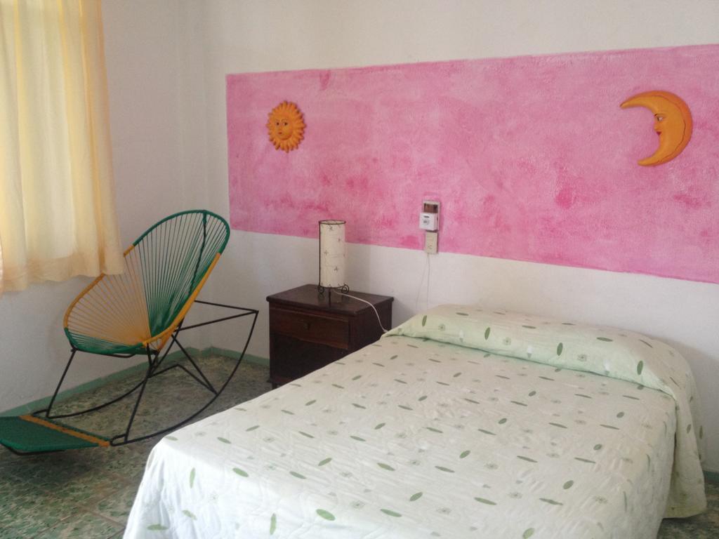Hotel San Lorenzo Barra de Navidad Oda fotoğraf