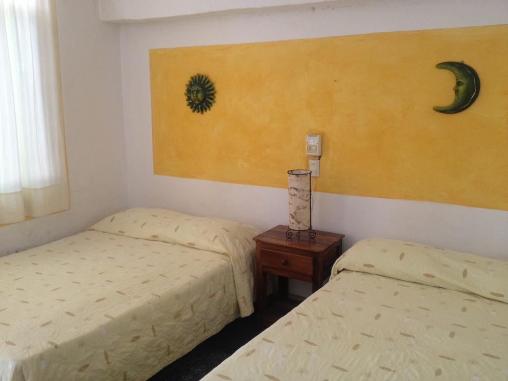 Hotel San Lorenzo Barra de Navidad Oda fotoğraf
