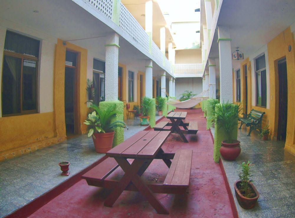 Hotel San Lorenzo Barra de Navidad Dış mekan fotoğraf